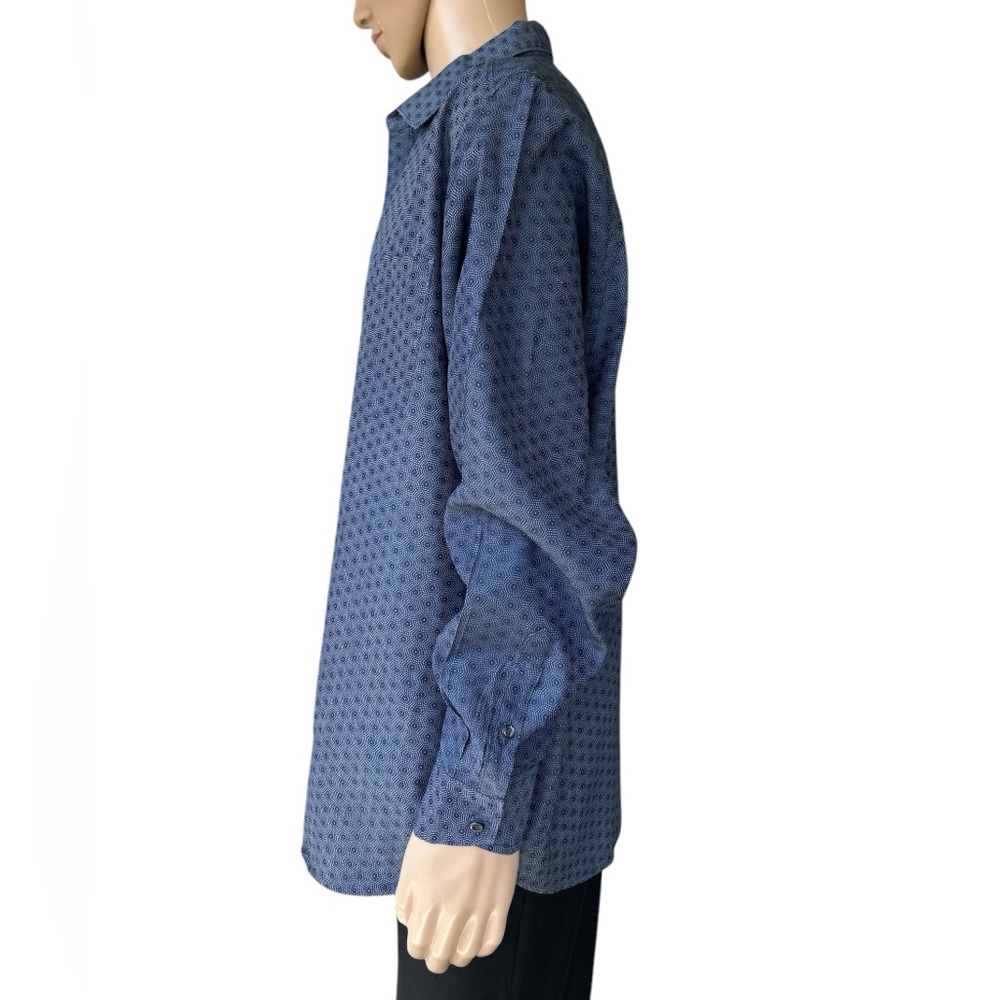 Tommy Bahama Men's Blue Patterned Shirt - Picture 2 of 13